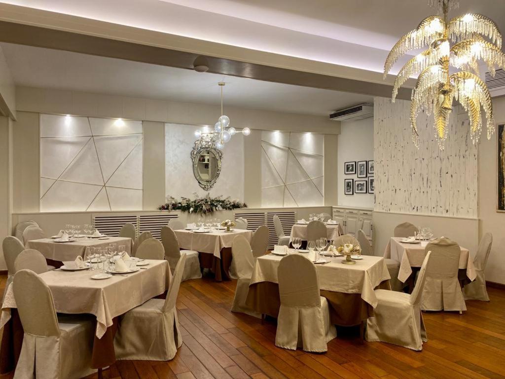 Hotel Las Cabanas Peñaranda de Bracamonte Екстериор снимка