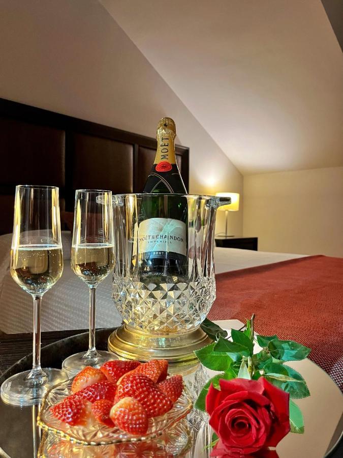 Hotel Las Cabanas Peñaranda de Bracamonte Екстериор снимка
